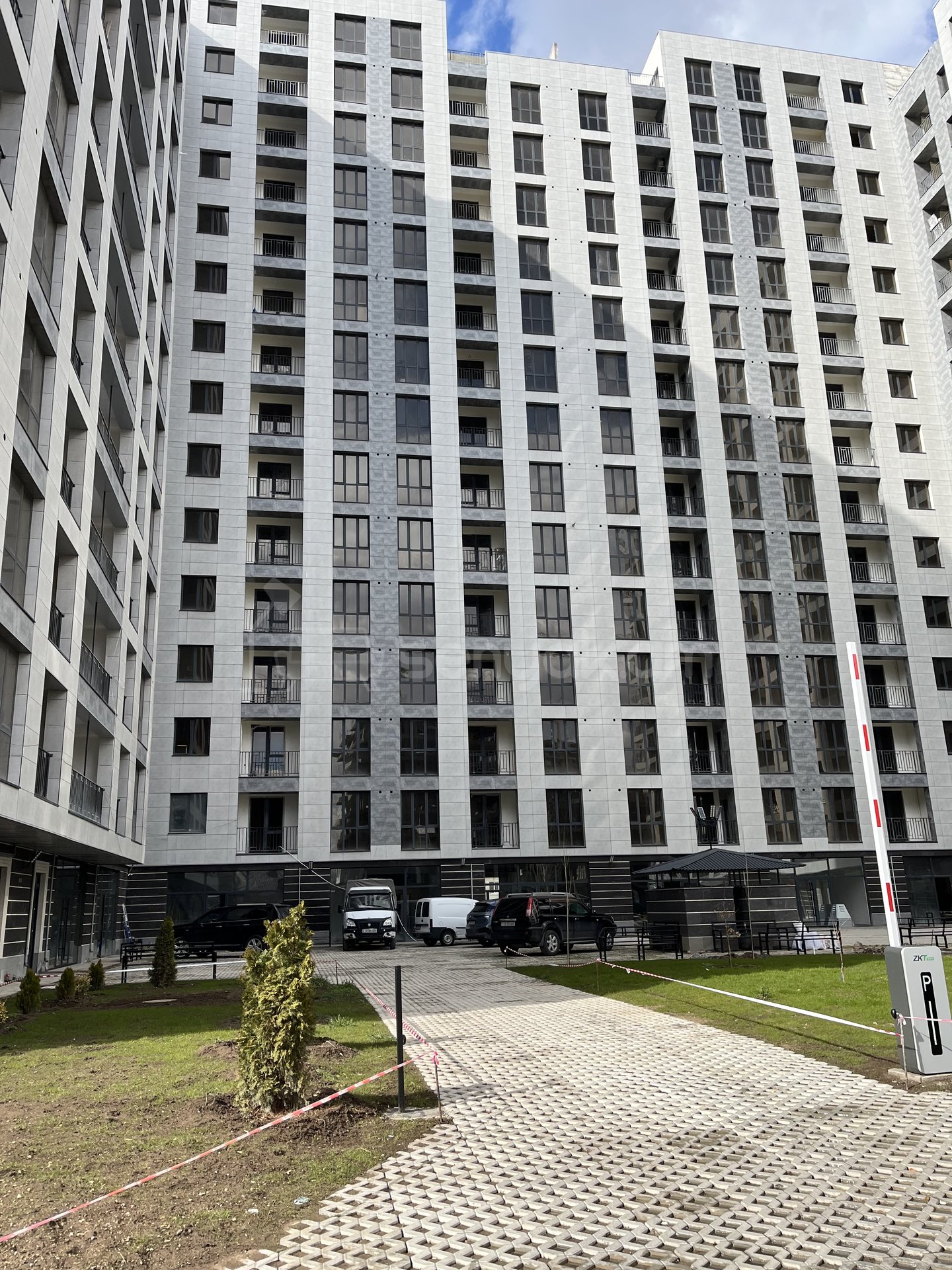 2 Սենյականոց Բնակարան Նորակառույցում, 49քմ, 11/14 հարկ, Զրոյական Վիճակում