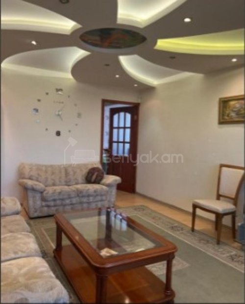 3 Սենյականոց Բնակարան Քարե Շենքում, 78քմ, 5/5 հարկ, Կոսմետիկ Վերանորոգված, Կահավորված, Արևկող