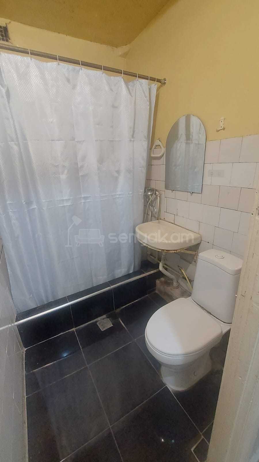 2 Սենյականոց Բնակարան, 54քմ, 2/4 հարկ, Նորմալ Վիճակում