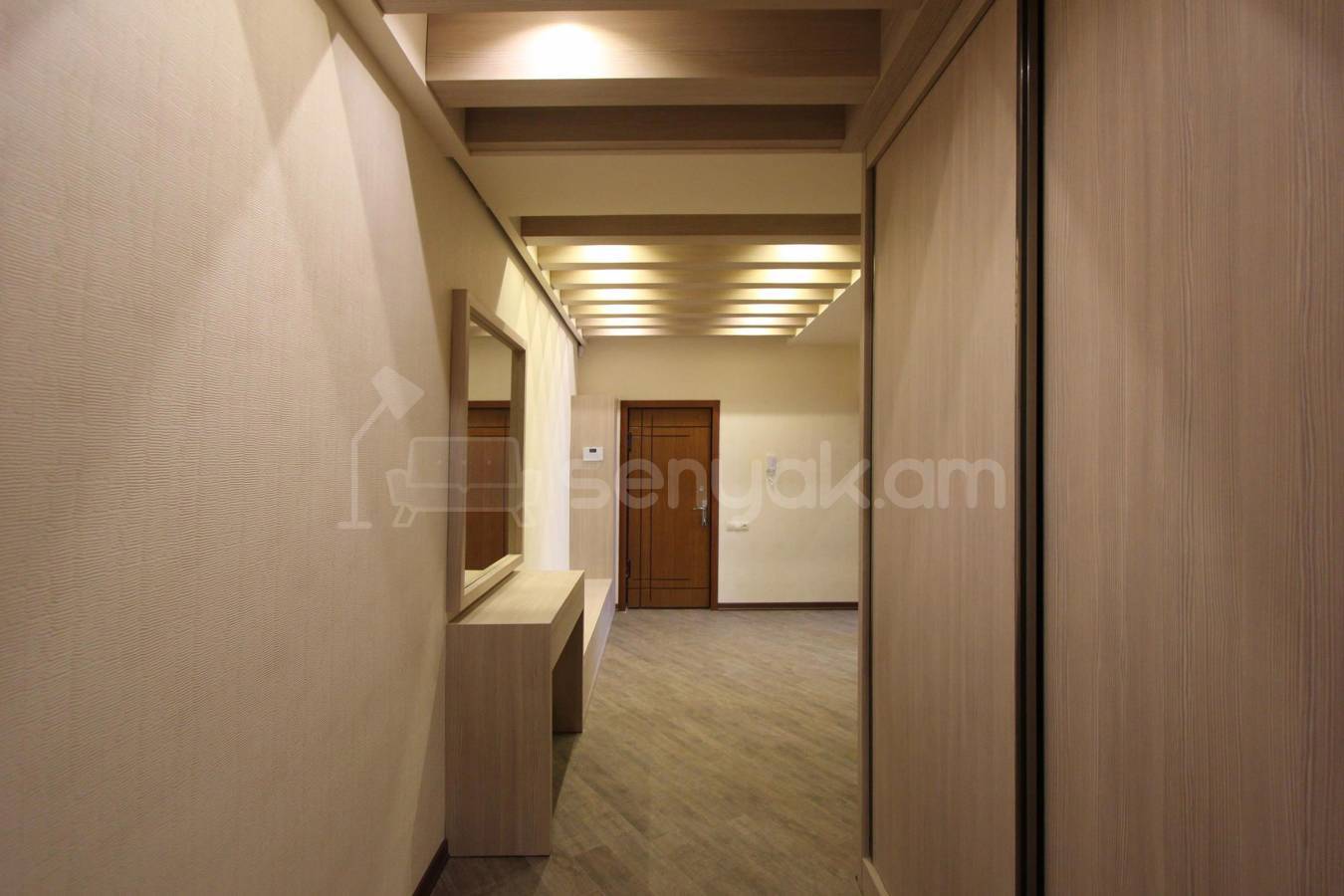 3 Սենյականոց Բնակարան Նորակառույցում, 100քմ, 3/10 հարկ, Դիզայներական Վերանորոգված, Կահավորված, Արևկող