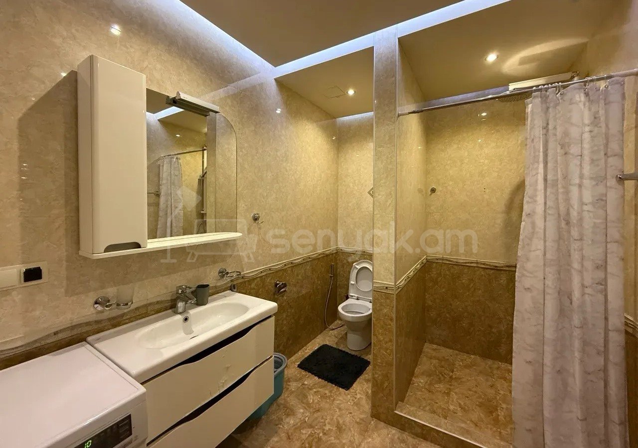 3 Սենյականոց Բնակարան Նորակառույցում, 100քմ, 3/10 հարկ, Դիզայներական Վերանորոգված, Կահավորված, Արևկող