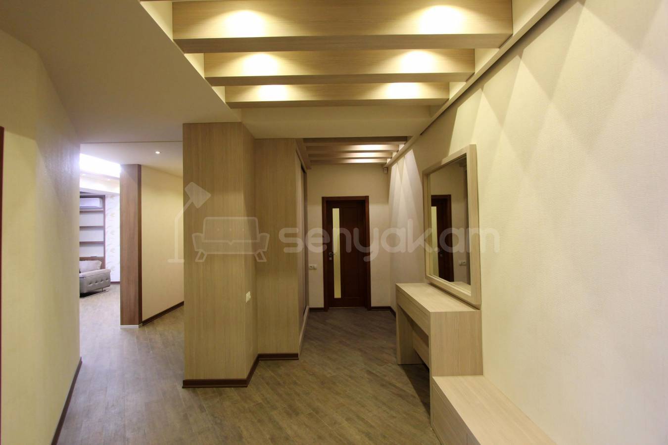 3 Սենյականոց Բնակարան Նորակառույցում, 100քմ, 3/10 հարկ, Դիզայներական Վերանորոգված, Կահավորված, Արևկող