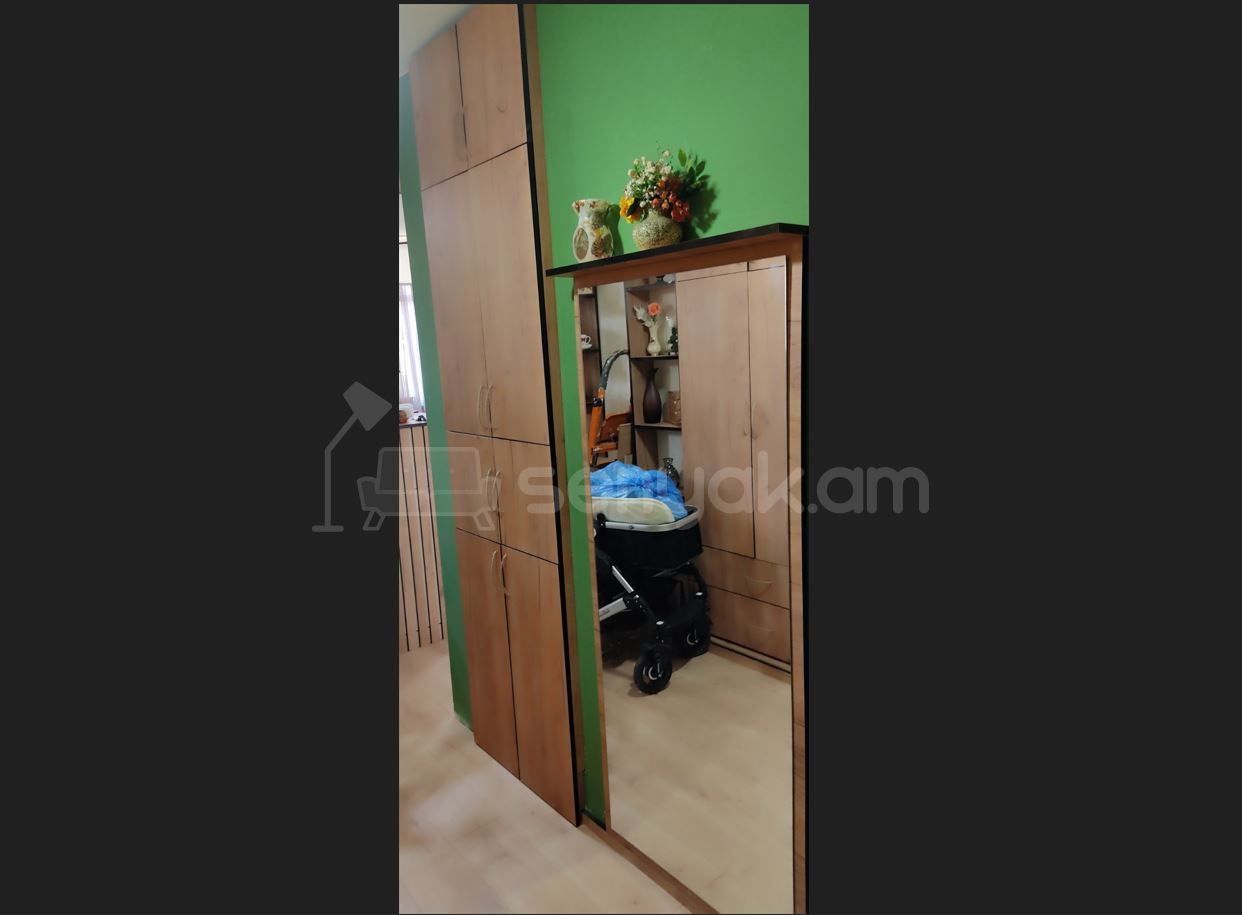 3 Սենյականոց Բնակարան Քարե Շենքում, 50քմ, 3/5 հարկ, Դիզայներական Վերանորոգված