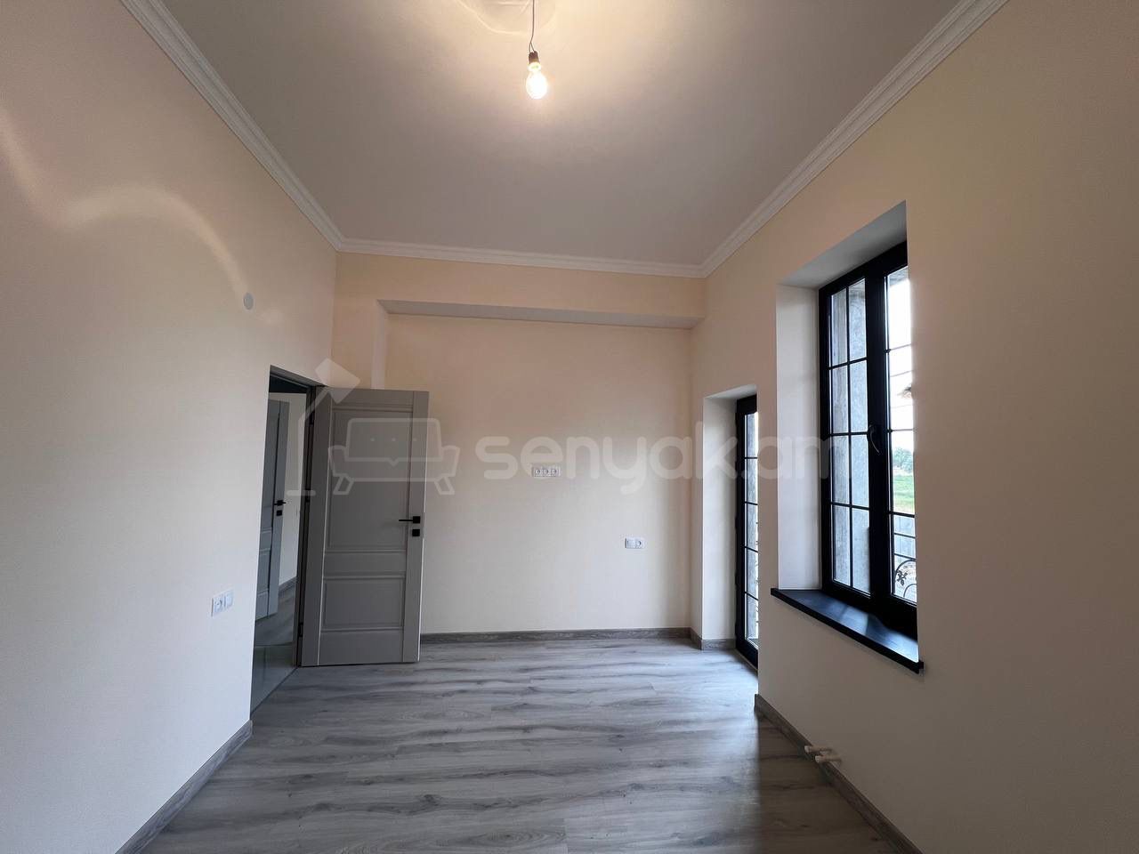 6 Սենյականոց Սեփական Տուն, 160քմ, Կապիտալ Վերանորոգված