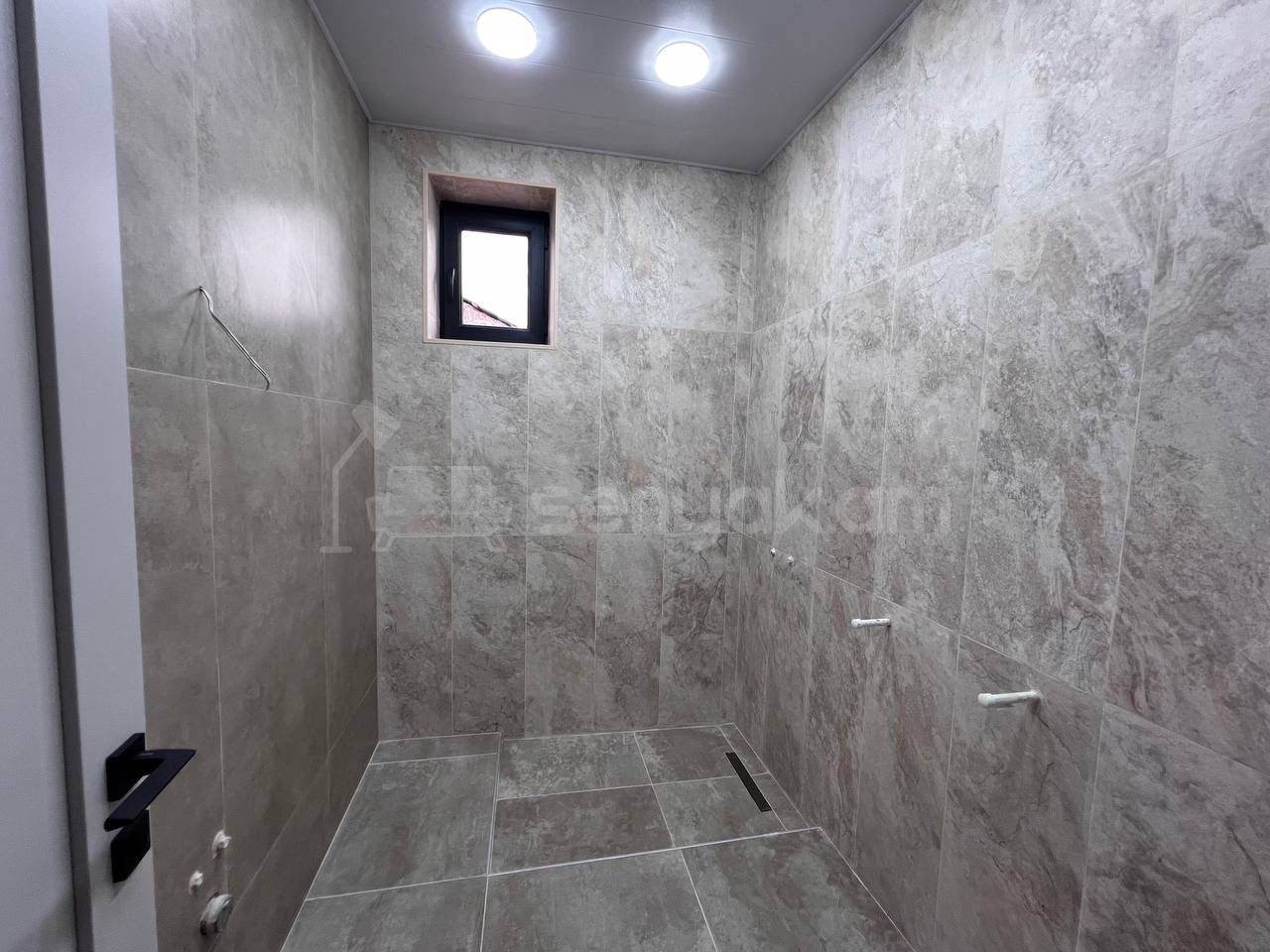 6 Սենյականոց Սեփական Տուն, 160քմ, Կապիտալ Վերանորոգված