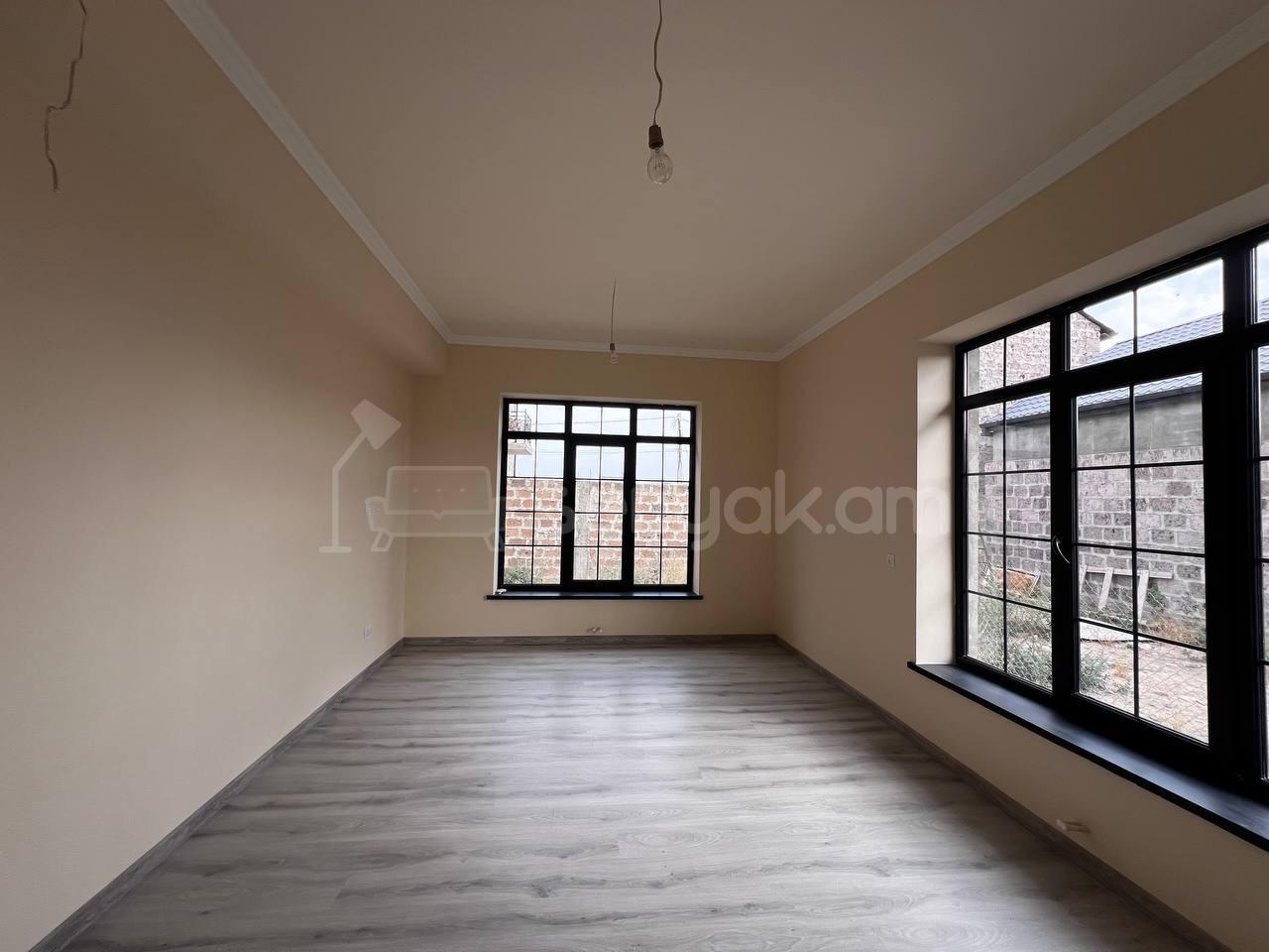 6 Սենյականոց Սեփական Տուն, 160քմ, Կապիտալ Վերանորոգված