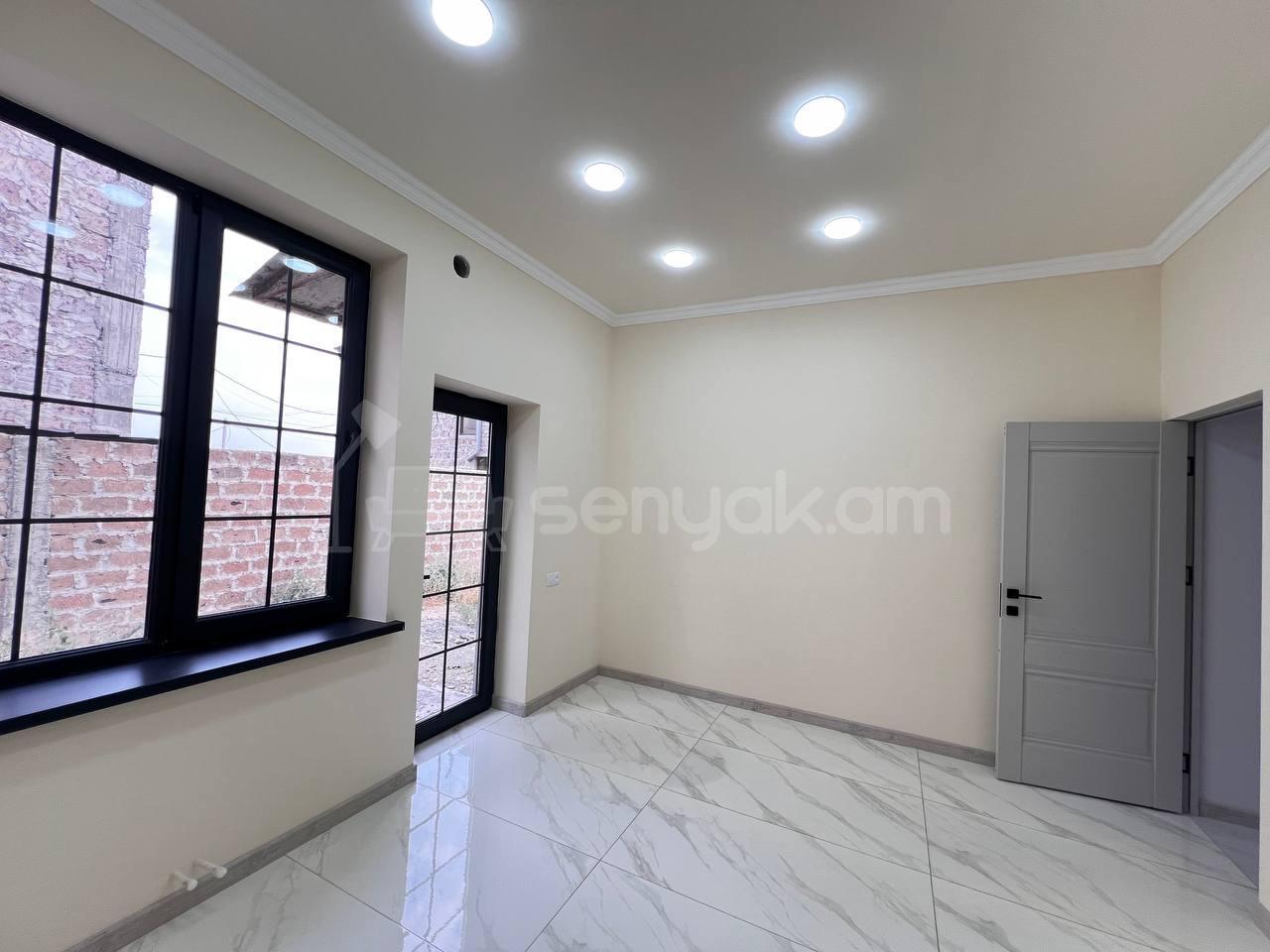 6 Սենյականոց Սեփական Տուն, 160քմ, Կապիտալ Վերանորոգված