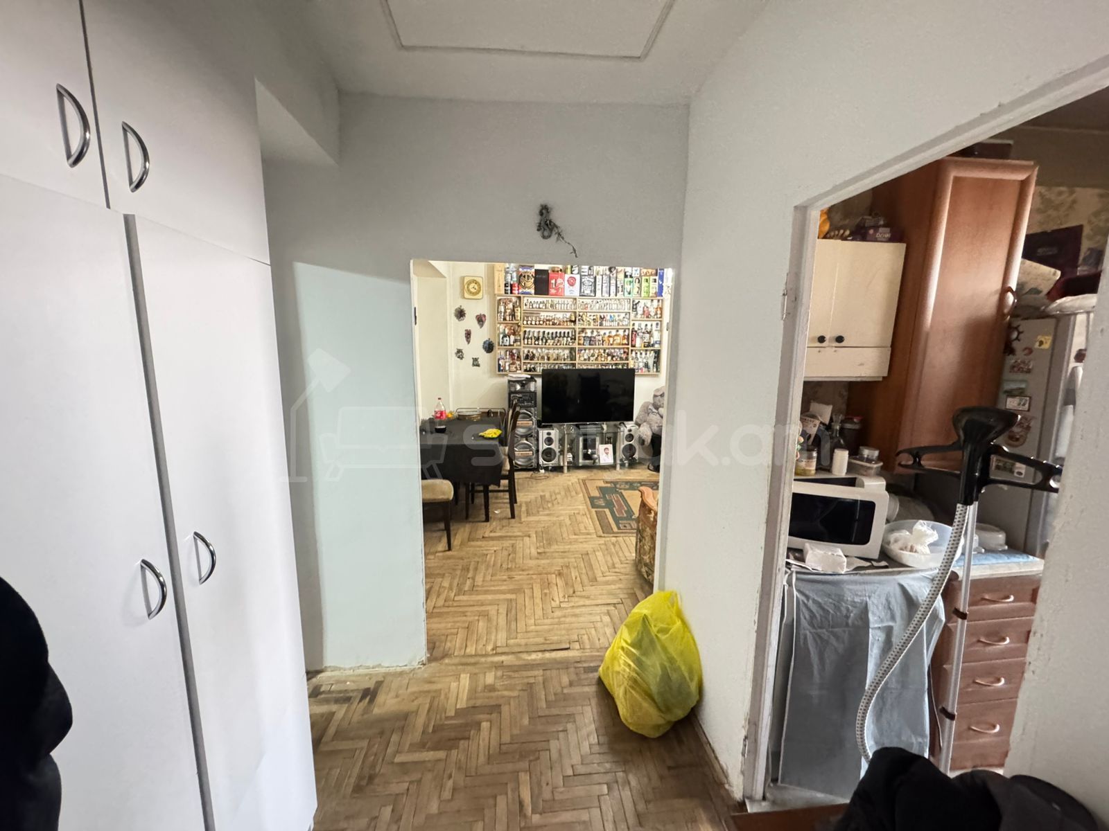 2 Սենյականոց Բնակարան, 63քմ, 9/9 հարկ, Պետական Վիճակում