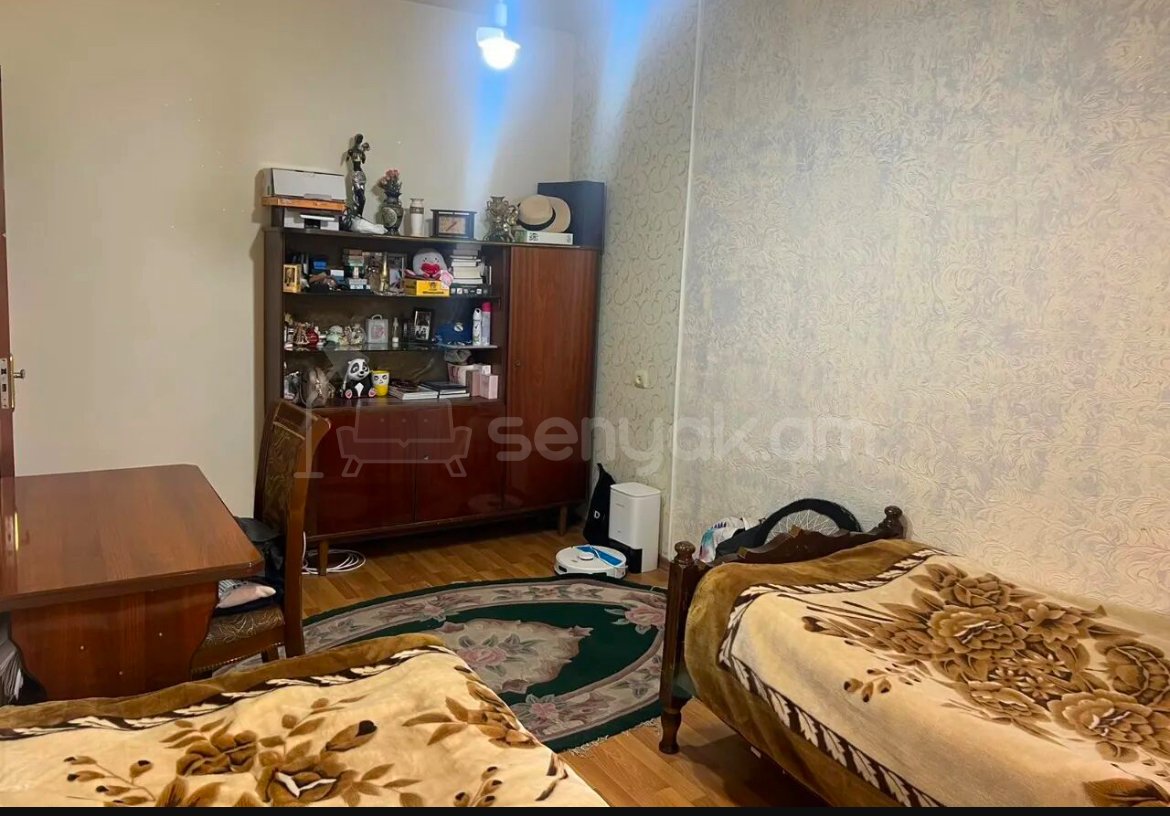 3 Սենյականոց Բնակարան Քարե Շենքում, 78քմ, 1/5 հարկ, Կապիտալ Վերանորոգված, Կահավորված, Արևկող