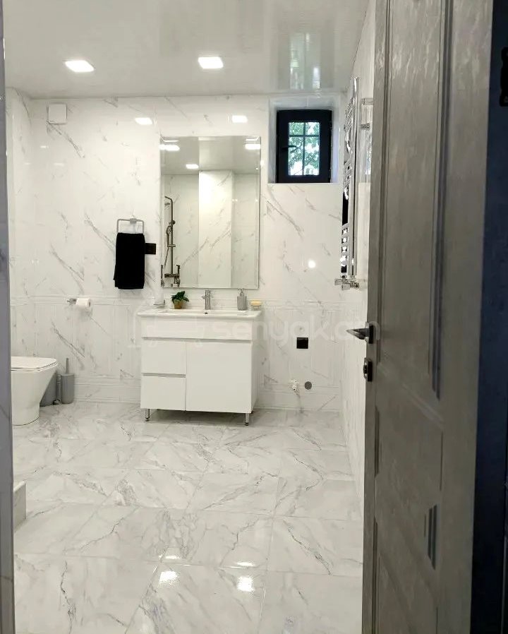 4 Սենյականոց Շքեղ Առանձնատուն, 271քմ, Ավտոտնակով