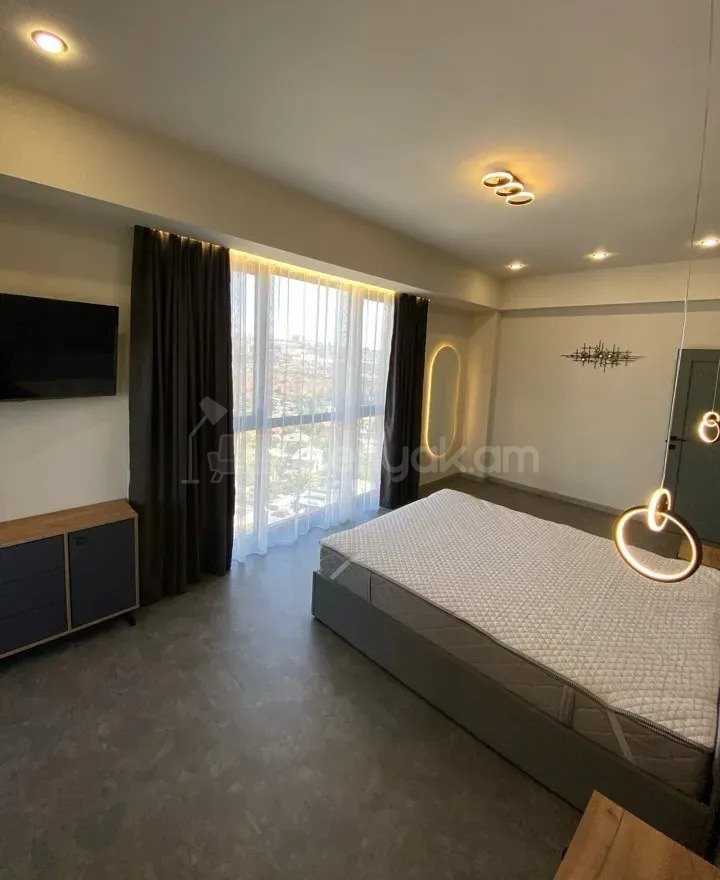 2 Սենյականոց Բնակարան Նորակառույցում, 67քմ, 14/16 հարկ, Կապիտալ Վերանորոգված