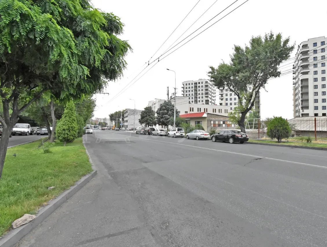 8 Սենյականոց Սեփական Տուն, 270քմ