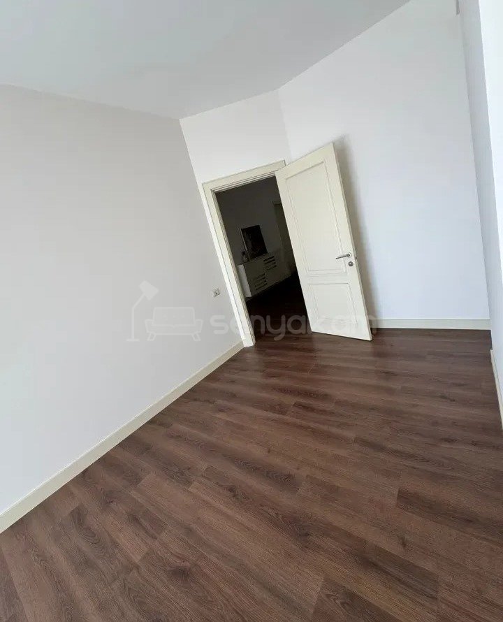 2 Սենյականոց Բնակարան Նորակառույցում, 72քմ, 6/15 հարկ, Կապիտալ Վերանորոգված