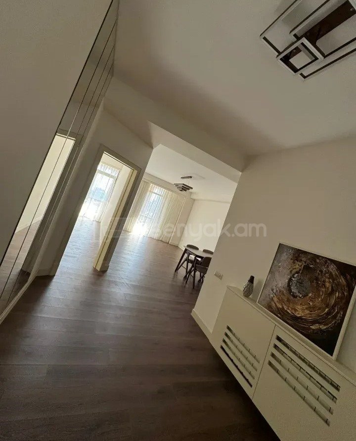 2 Սենյականոց Բնակարան Նորակառույցում, 72քմ, 6/15 հարկ, Կապիտալ Վերանորոգված
