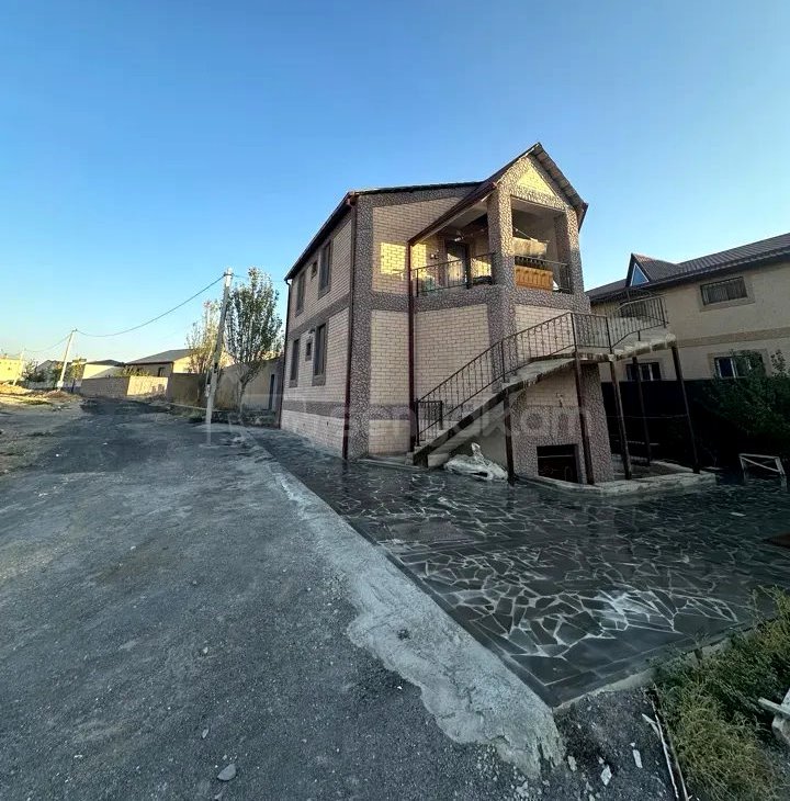 8 Սենյականոց Սեփական Տուն, 288քմ, Կապիտալ Վերանորոգված, Ավտոտնակով