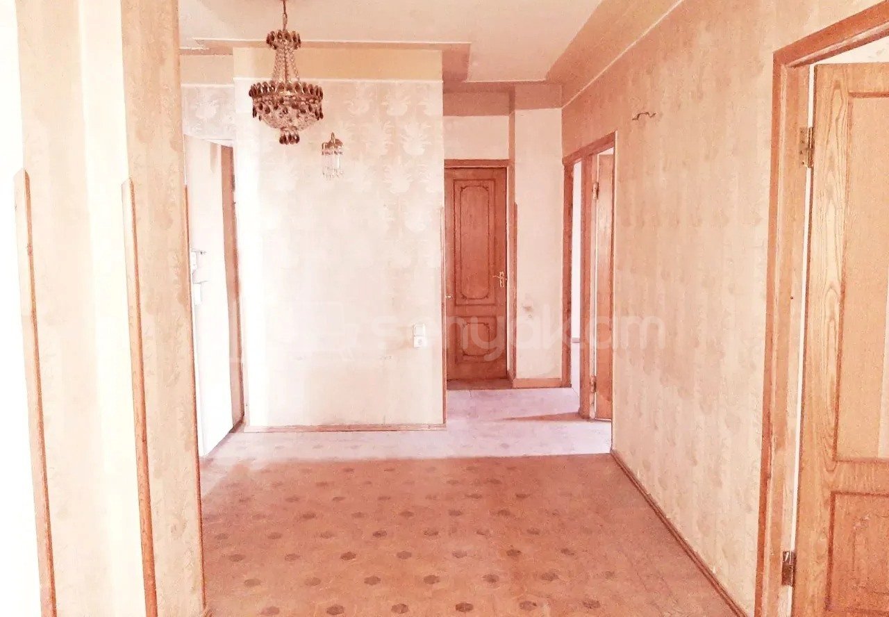 4 Սենյականոց Բնակարան, 107քմ, 8/16 հարկ, Նորմալ Վիճակում