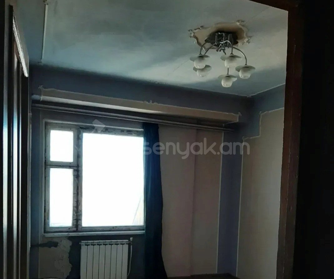 4 Սենյականոց Բնակարան, 107քմ, 8/16 հարկ, Նորմալ Վիճակում