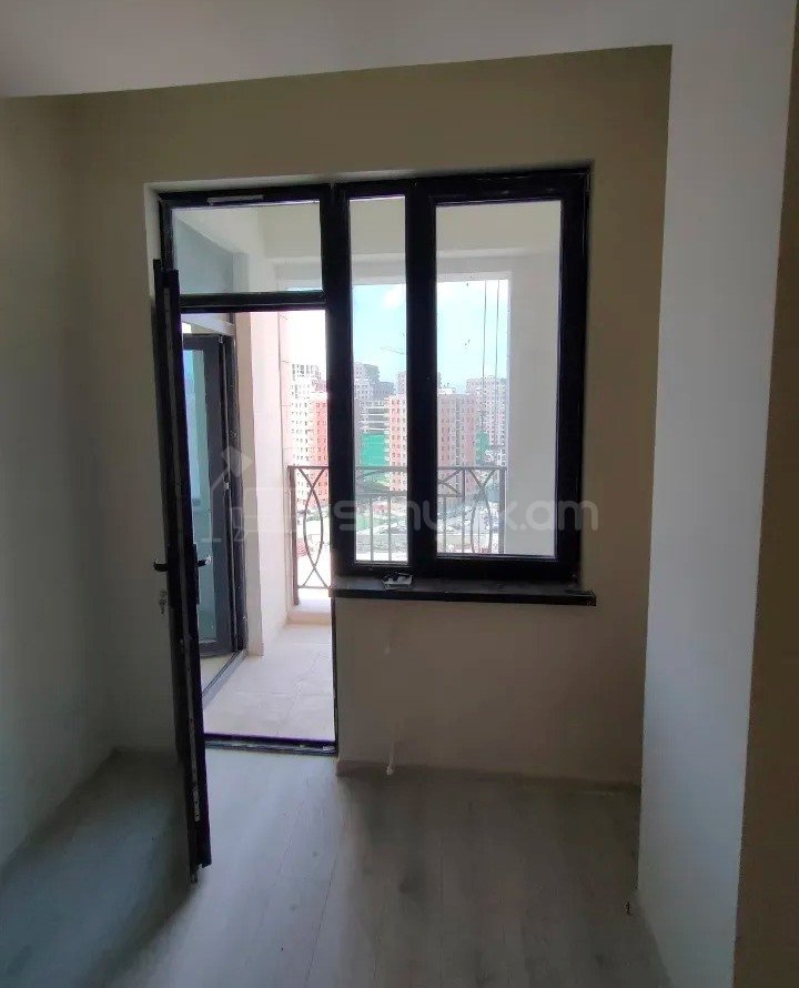 3 Սենյականոց Բնակարան Նորակառույցում, 84քմ, 13/16 հարկ, Կապիտալ Վերանորոգված