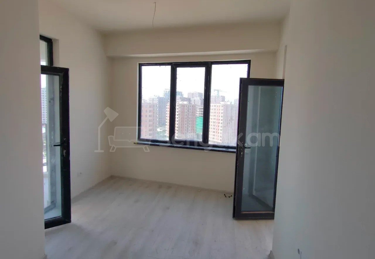 3 Սենյականոց Բնակարան Նորակառույցում, 84քմ, 13/16 հարկ, Կապիտալ Վերանորոգված