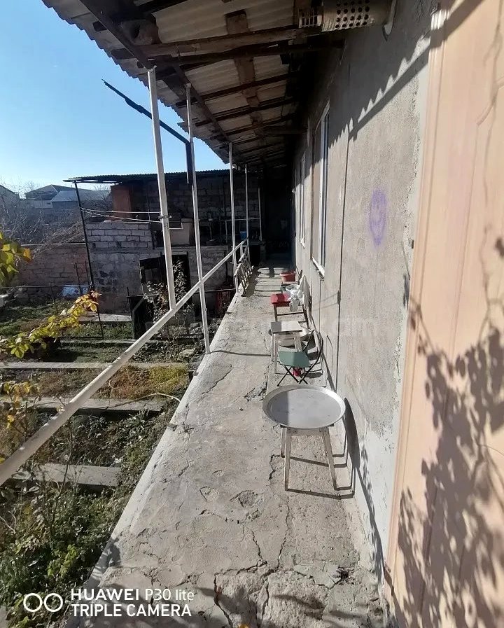 6 Սենյականոց Սեփական Տուն, 245քմ, Կոսմետիկ Վերանորոգված, Ավտոտնակով