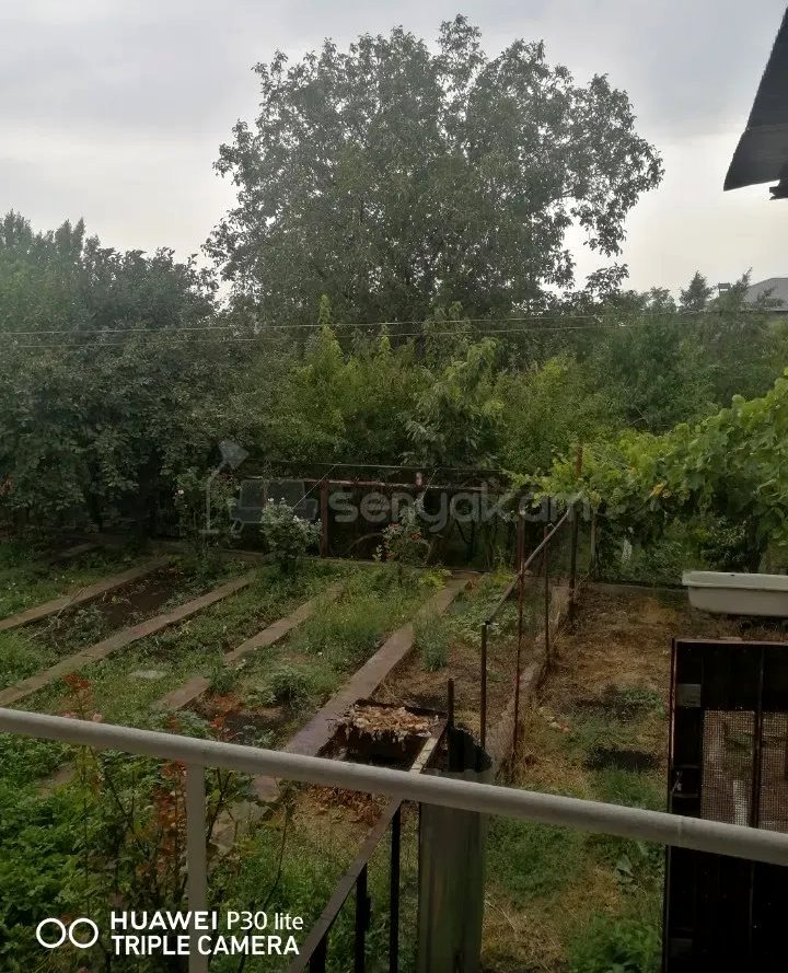 6 Սենյականոց Սեփական Տուն, 245քմ, Կոսմետիկ Վերանորոգված, Ավտոտնակով