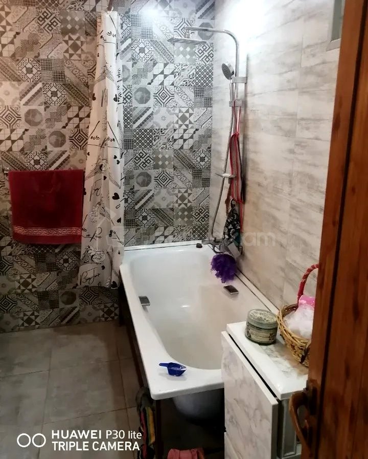 6 Սենյականոց Սեփական Տուն, 245քմ, Կոսմետիկ Վերանորոգված, Ավտոտնակով