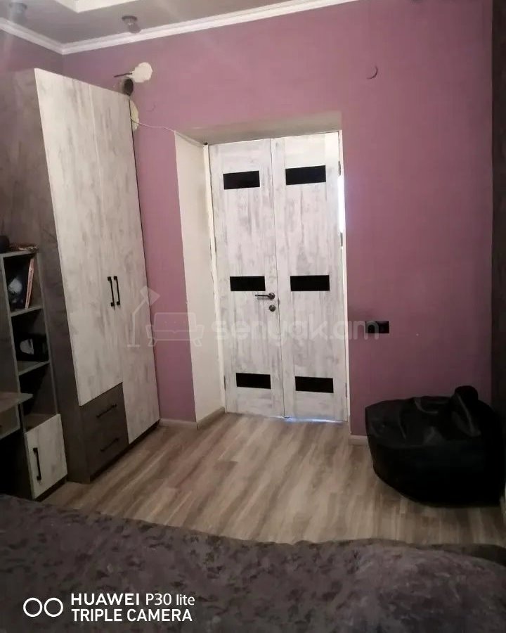 6 Սենյականոց Սեփական Տուն, 245քմ, Կոսմետիկ Վերանորոգված, Ավտոտնակով