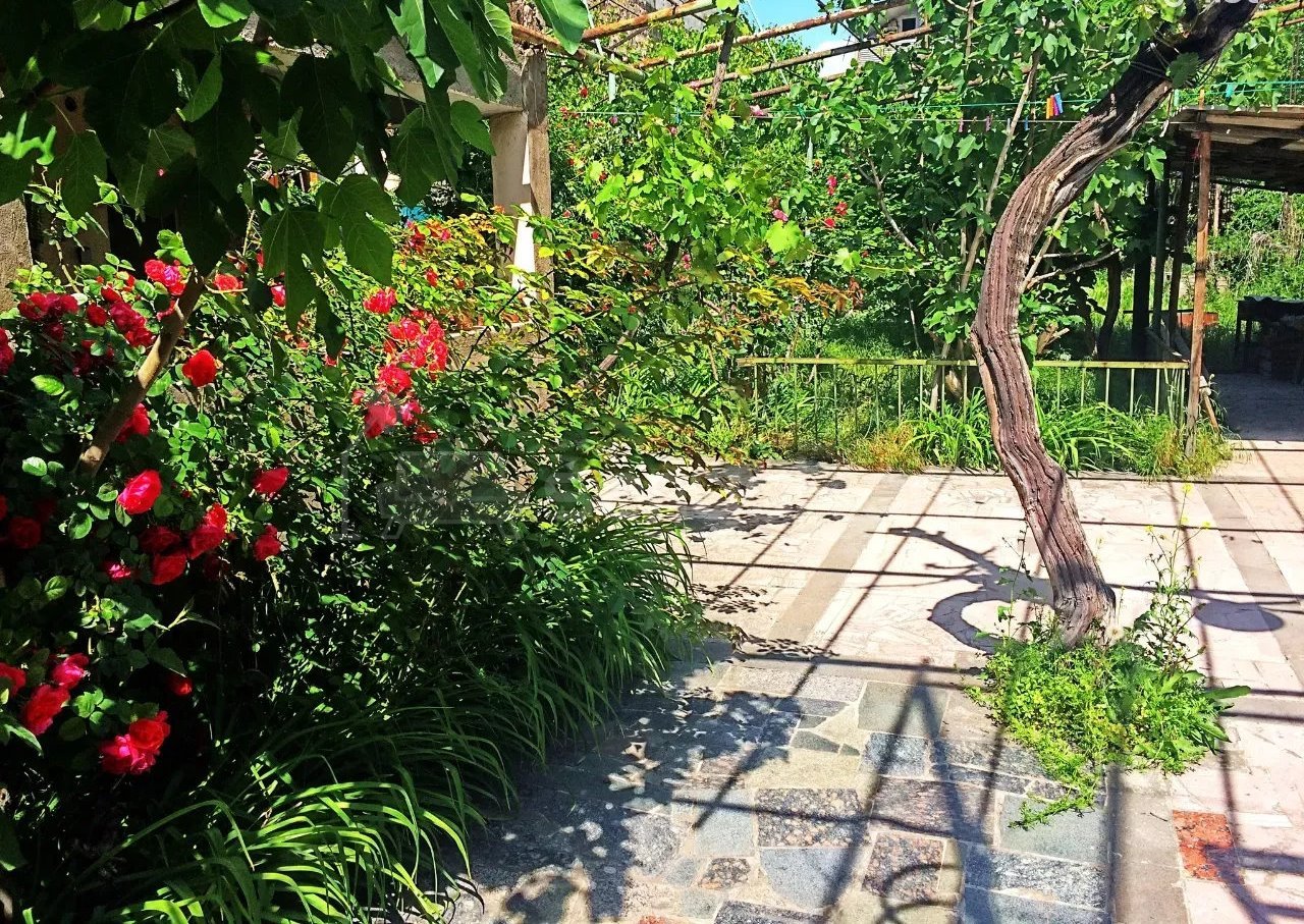 4 Սենյականոց Սեփական Տուն, 270քմ, Կոսմետիկ Վերանորոգված, Ավտոտնակով