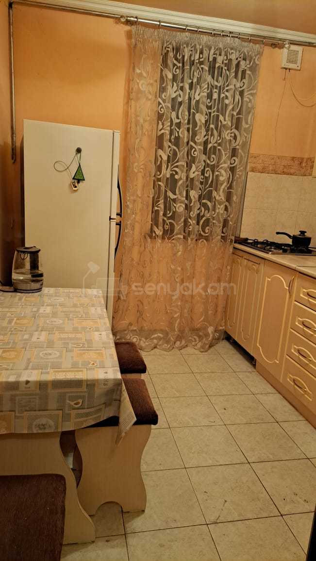 2 Սենյականոց Բնակարան Քարե Շենքում, 45քմ, 2/5 հարկ, Կապիտալ Վերանորոգված, Կահավորված