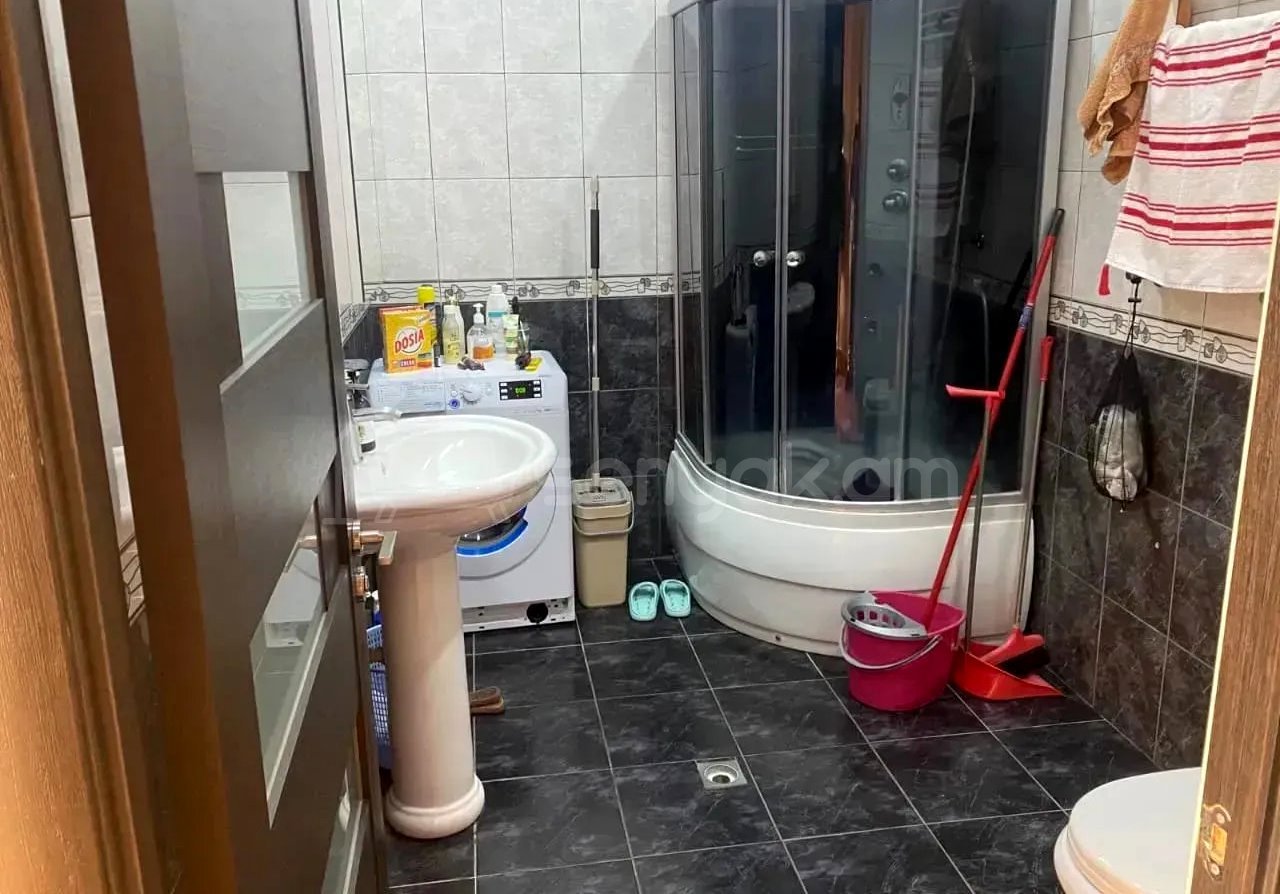 5 Սենյականոց Սեփական Տուն, 250քմ, Կապիտալ Վերանորոգված