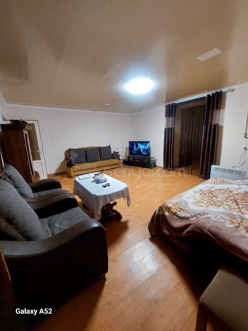 3 Սենյականոց Սեփական Տուն, 140քմ, Կապիտալ Վերանորոգված, Ավտոտնակով