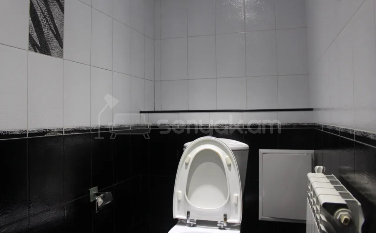 3 Սենյականոց Բնակարան, 85քմ, 2/14 հարկ, Նորմալ Վիճակում, Կահավորված