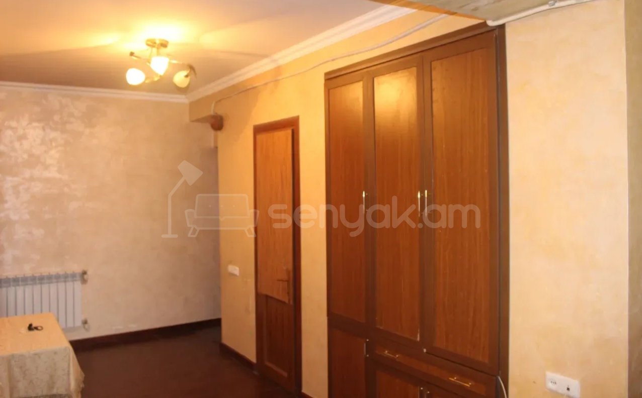 3 Սենյականոց Բնակարան, 85քմ, 2/14 հարկ, Նորմալ Վիճակում, Կահավորված