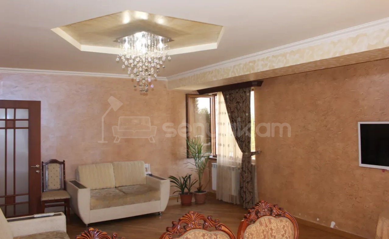 3 Սենյականոց Բնակարան, 85քմ, 2/14 հարկ, Նորմալ Վիճակում, Կահավորված