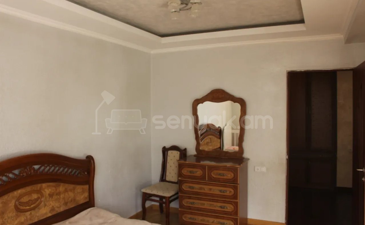 3 Սենյականոց Բնակարան, 85քմ, 2/14 հարկ, Նորմալ Վիճակում, Կահավորված