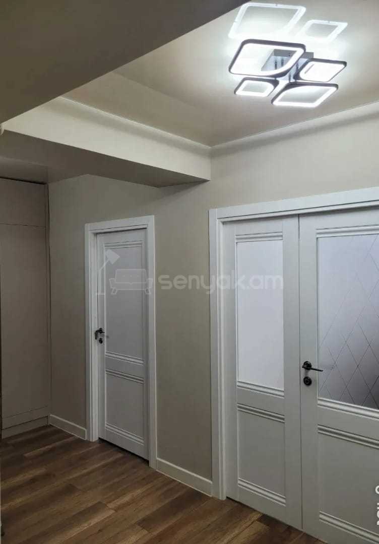 3 Սենյականոց Բնակարան, 81քմ, 12/14 հարկ, Կապիտալ Վերանորոգված