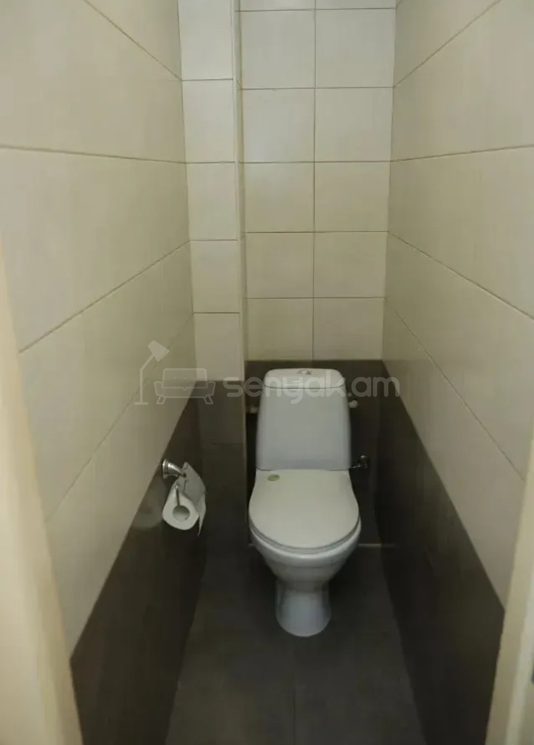 3 Սենյականոց Բնակարան Քարե Շենքում, 81քմ, 2/4 հարկ, Նորմալ Վիճակում