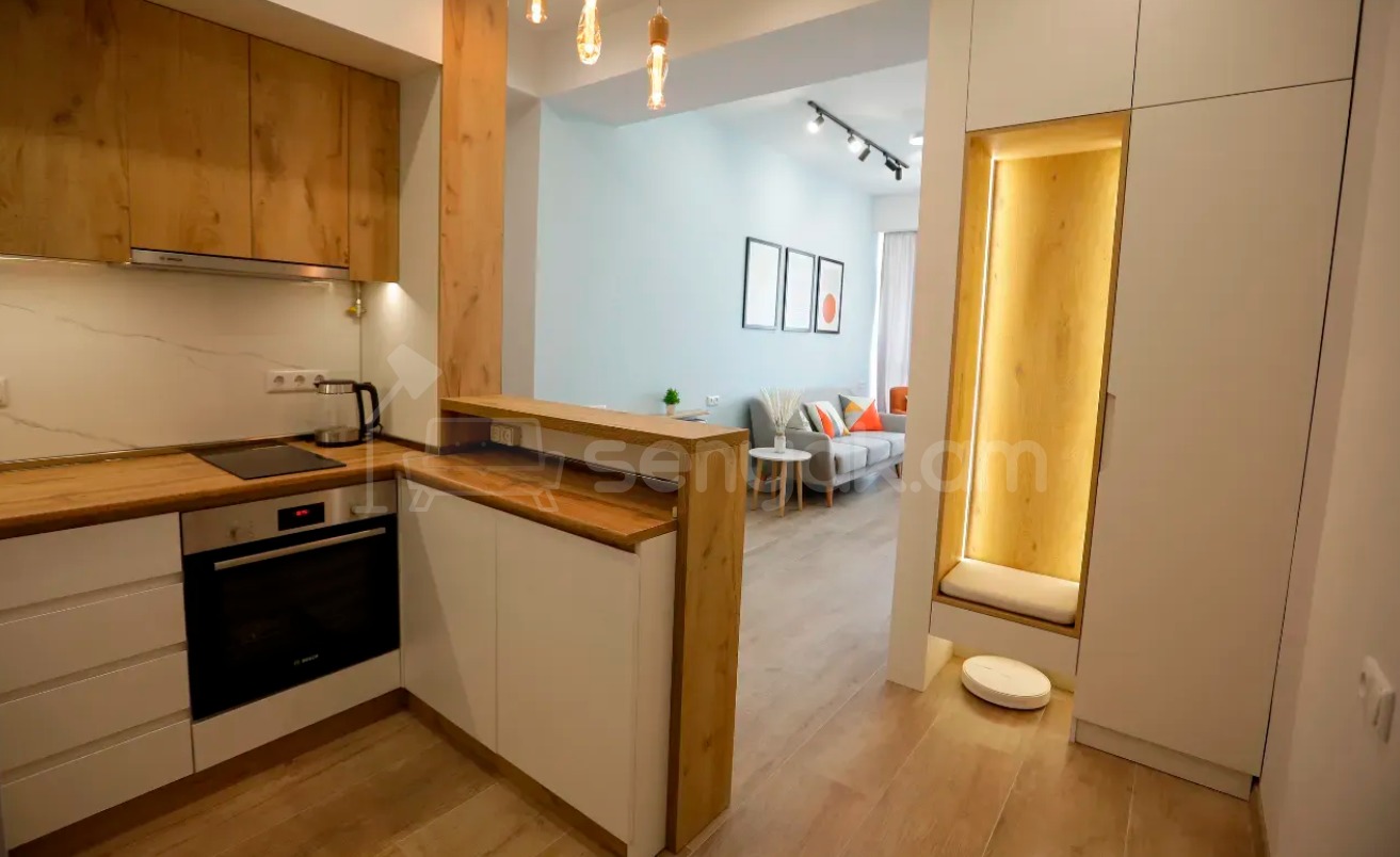 2 Սենյականոց Բնակարան Նորակառույցում, 62քմ, 6/16 հարկ, Դիզայներական Վերանորոգված, Կահավորված, Արևկող