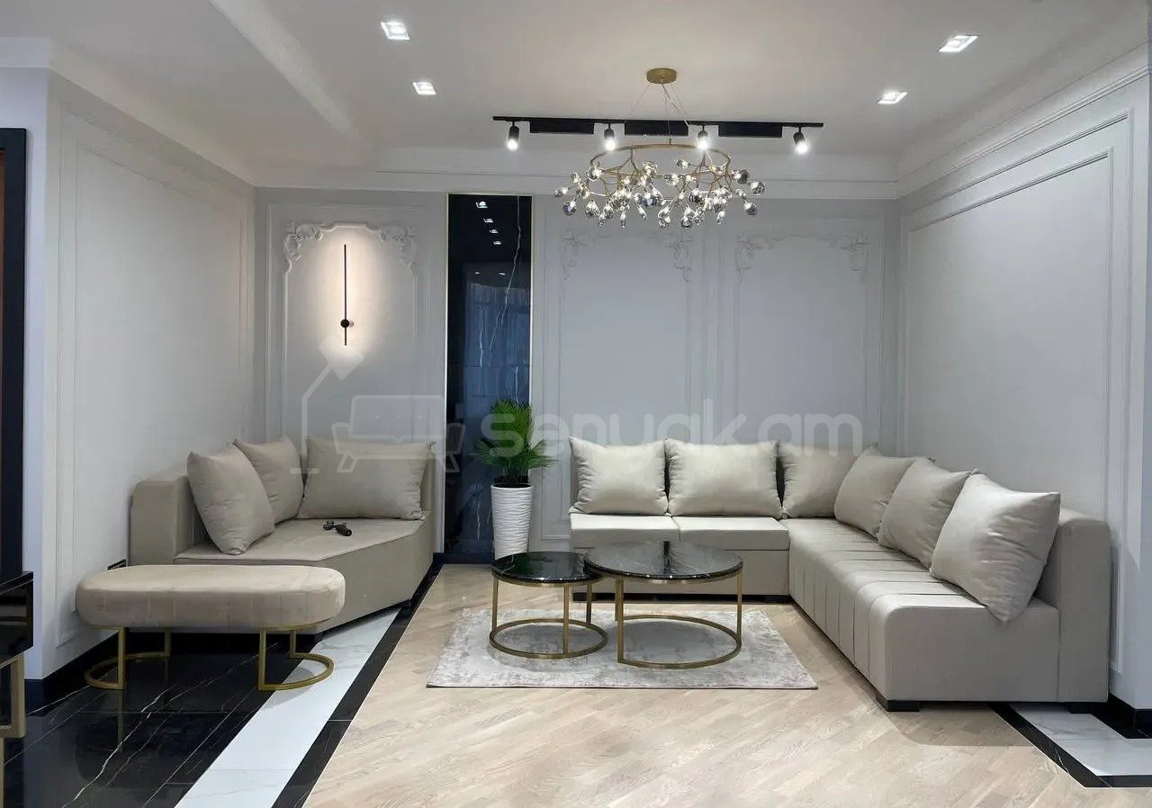 3 Սենյականոց Բնակարան Նորակառույցում, 115քմ, 12/23 հարկ, Կապիտալ Վերանորոգված, Կահավորված, Արևկող