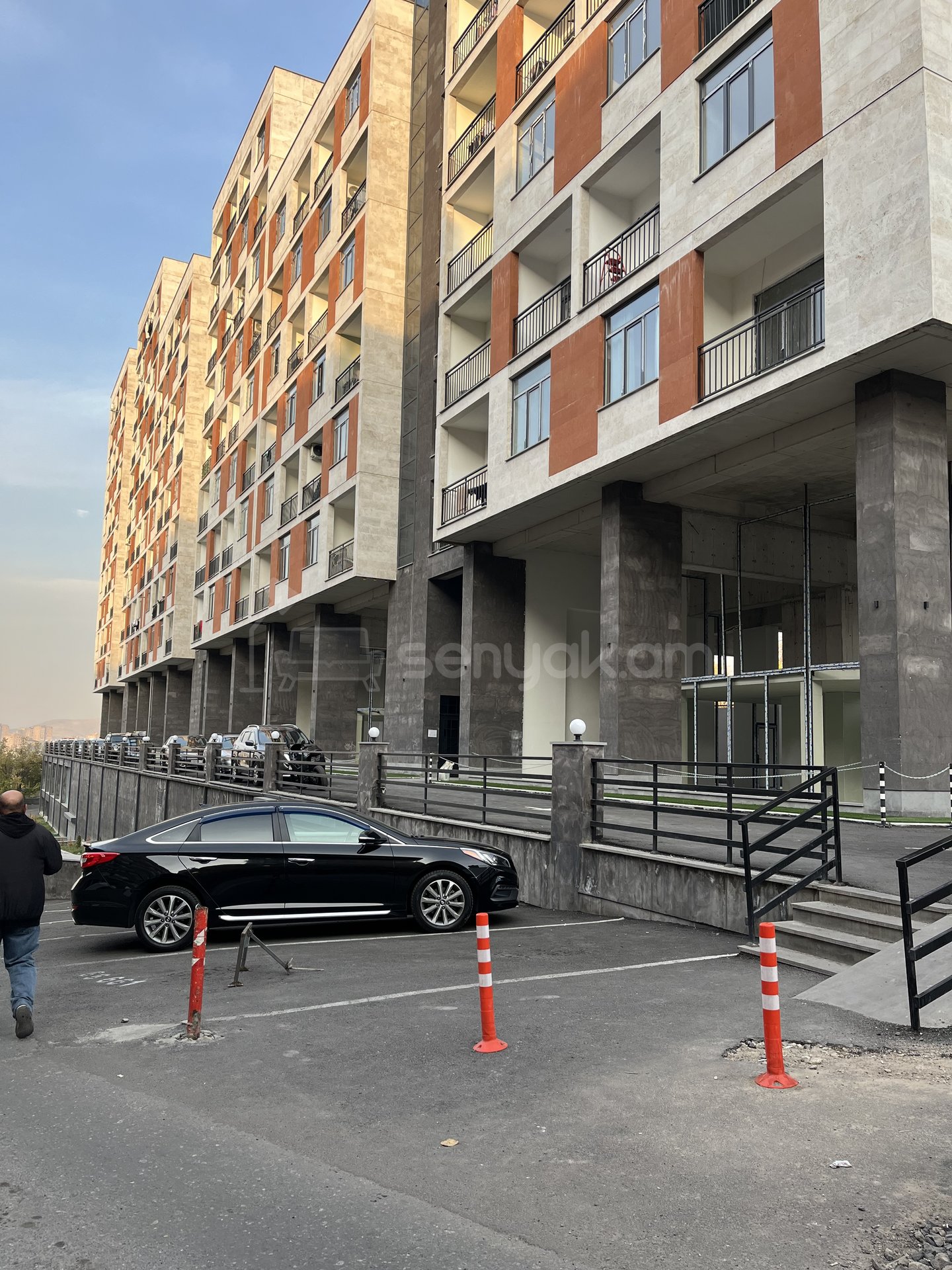 2 Սենյականոց Բնակարան Նորակառույցում, 39քմ, 3/9 հարկ, Կապիտալ Վերանորոգված