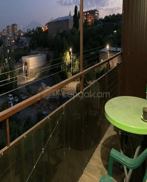 2 Սենյականոց Բնակարան Քարե Շենքում, 62քմ, 4/4 հարկ, Կապիտալ Վերանորոգված, Կահավորված, Արևկող