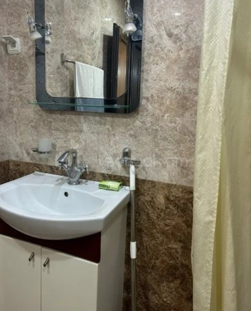 2 Սենյականոց Բնակարան Քարե Շենքում, 62քմ, 4/4 հարկ, Կապիտալ Վերանորոգված, Կահավորված, Արևկող