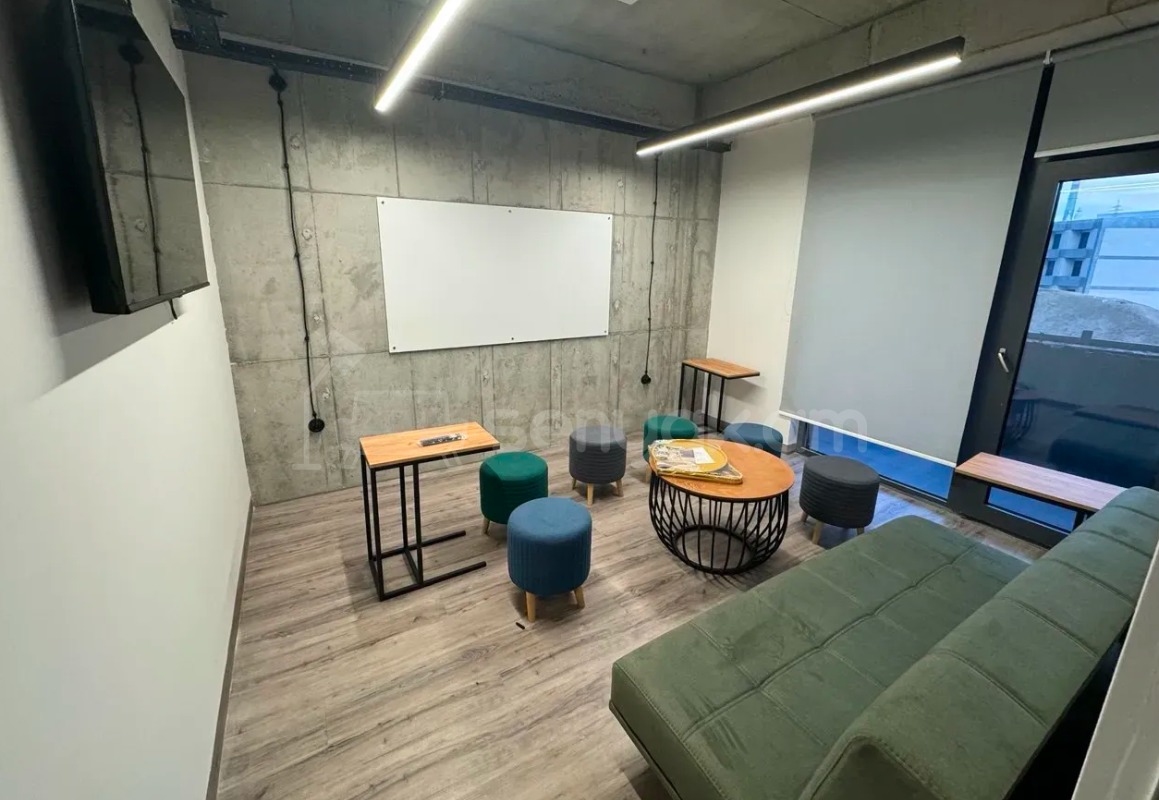 Նորակառույց Օֆիսային Տարածք, 580քմ