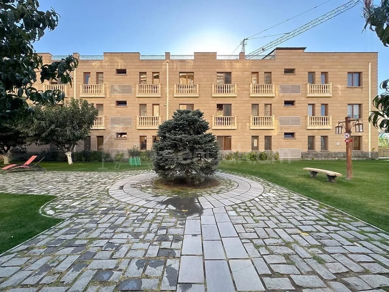 2 Սենյականոց Բնակարան Նորակառույցում, 70քմ, 3/3 հարկ, Կապիտալ Վերանորոգված