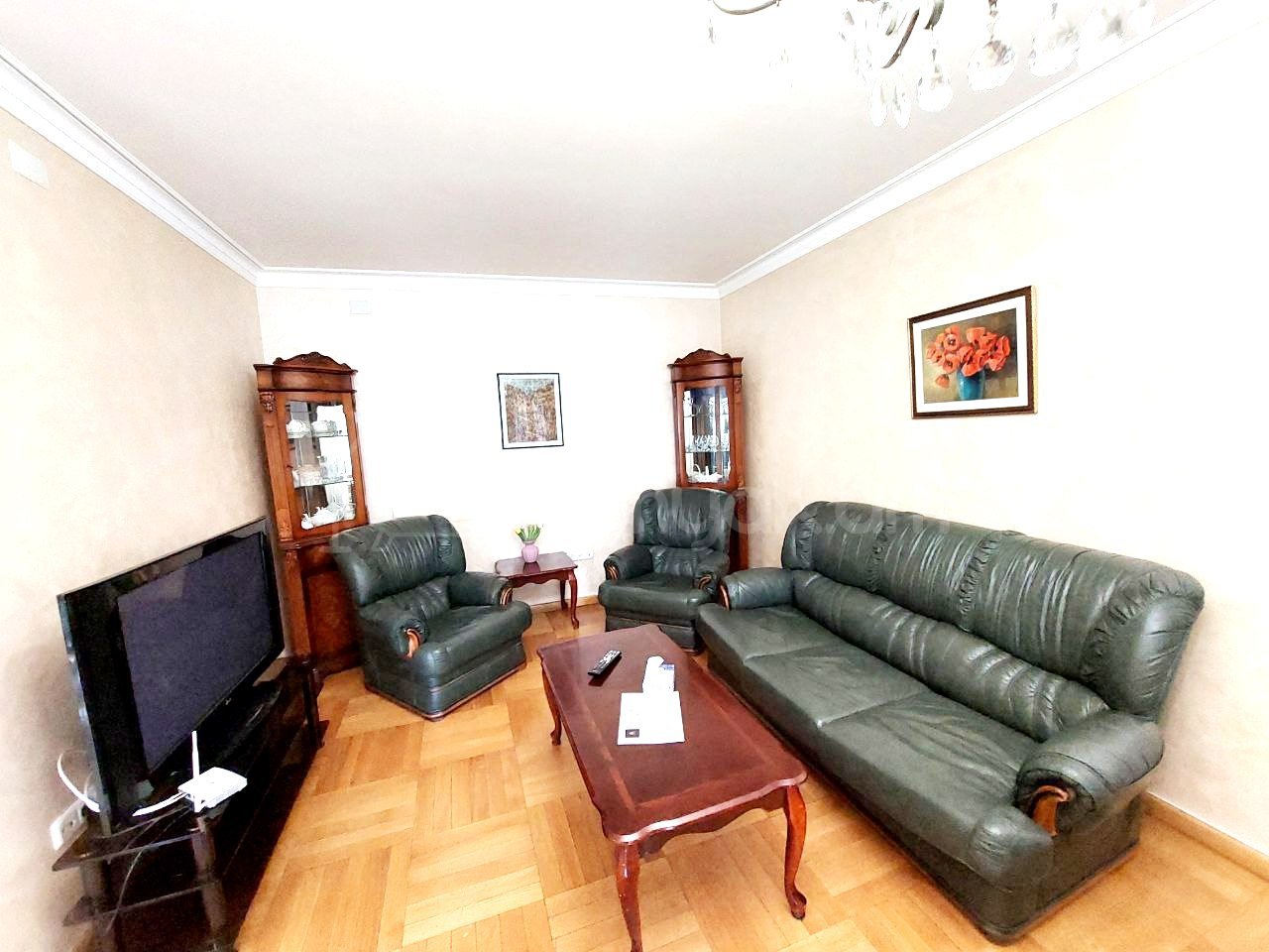 3 Սենյականոց Բնակարան Քարե Շենքում, 110քմ, 1/5 հարկ, Կապիտալ Վերանորոգված, Կահավորված, Արևկող