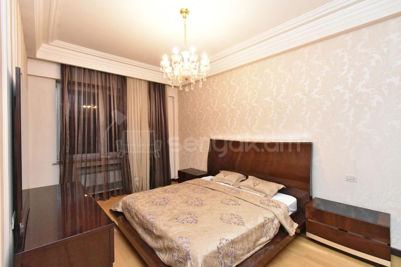 3 Սենյականոց Բնակարան Նորակառույցում, 150քմ, 8/10 հարկ, Դիզայներական Վերանորոգված, Կահավորված, Արևկող