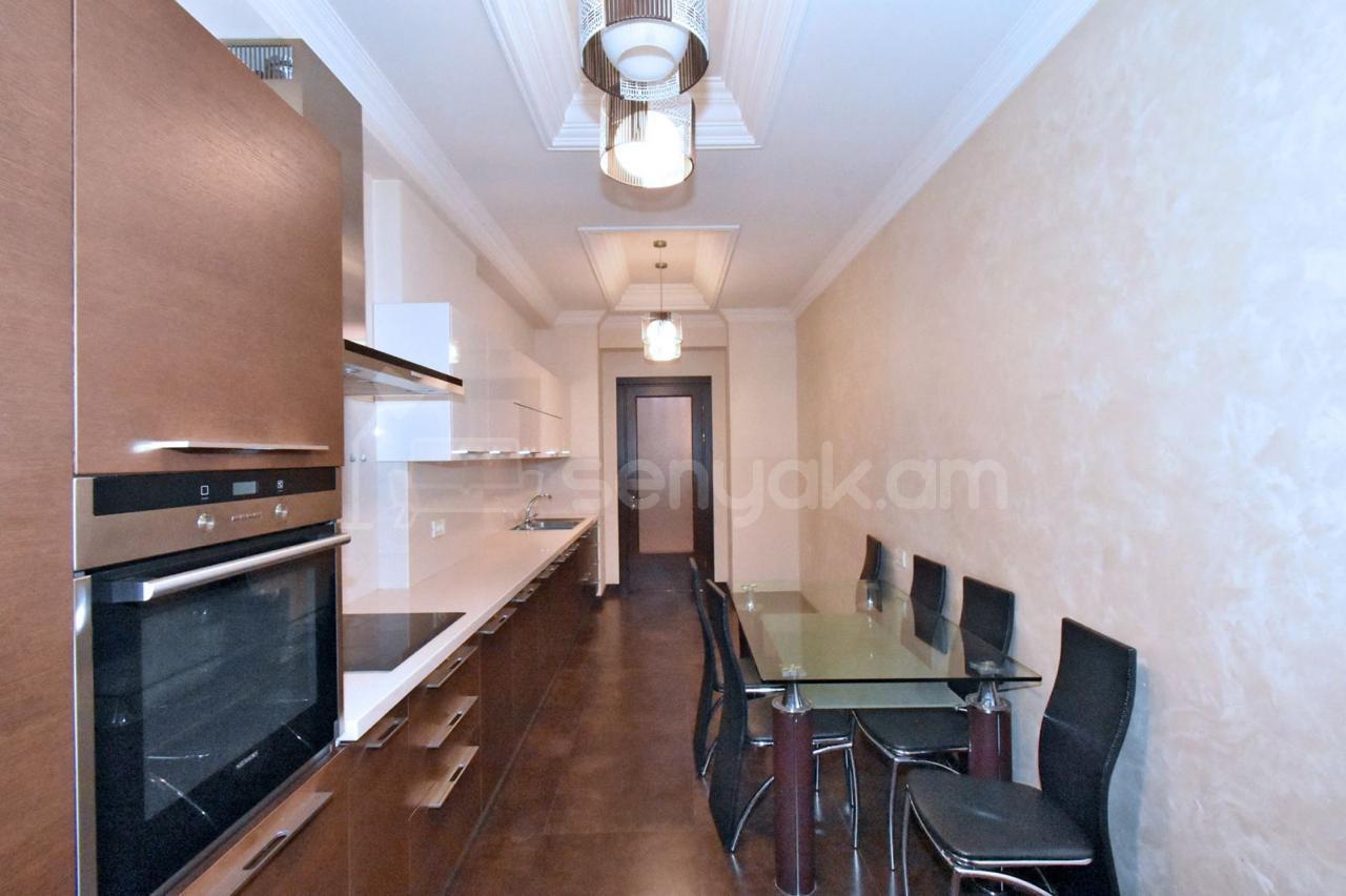 3 Սենյականոց Բնակարան Նորակառույցում, 150քմ, 8/10 հարկ, Դիզայներական Վերանորոգված, Կահավորված, Արևկող