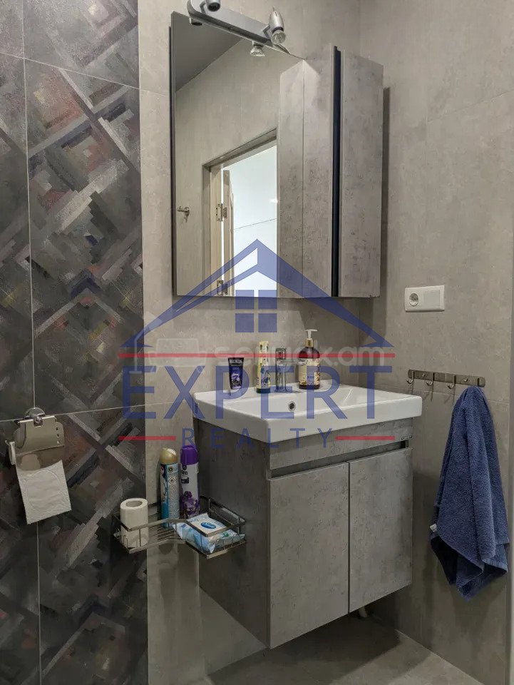 2 Սենյականոց Բնակարան Նորակառույցում, 70քմ, 8/16 հարկ, Դիզայներական Վերանորոգված, Կահավորված, Արևկող