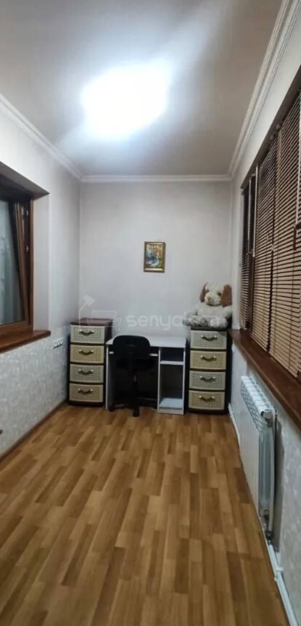 2 Սենյականոց Բնակարան Քարե Շենքում, 66քմ, 9/9 հարկ, Նորմալ Վիճակում, Կահավորված