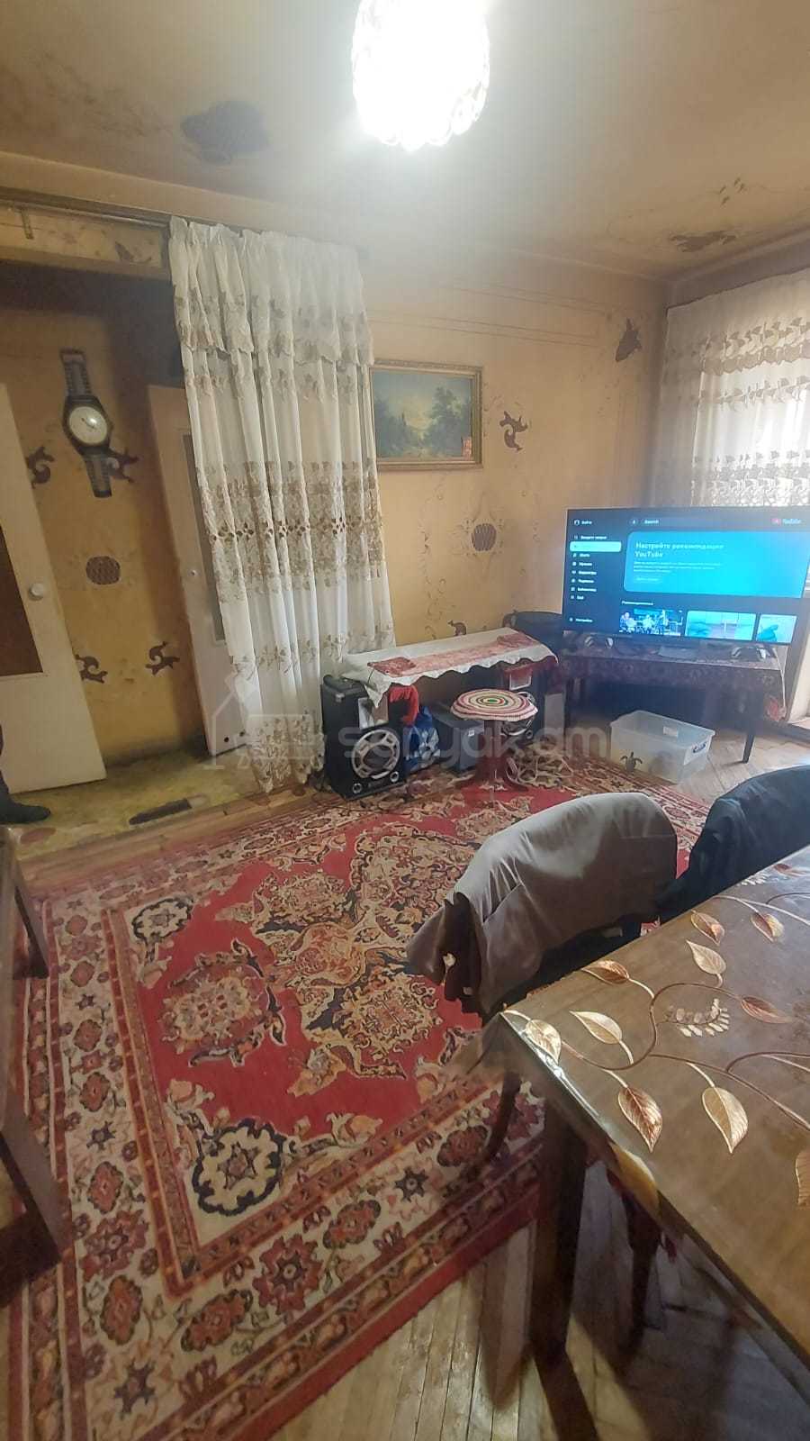 3 Սենյականոց Բնակարան, 63քմ, 2/4 հարկ, Նորմալ Վիճակում